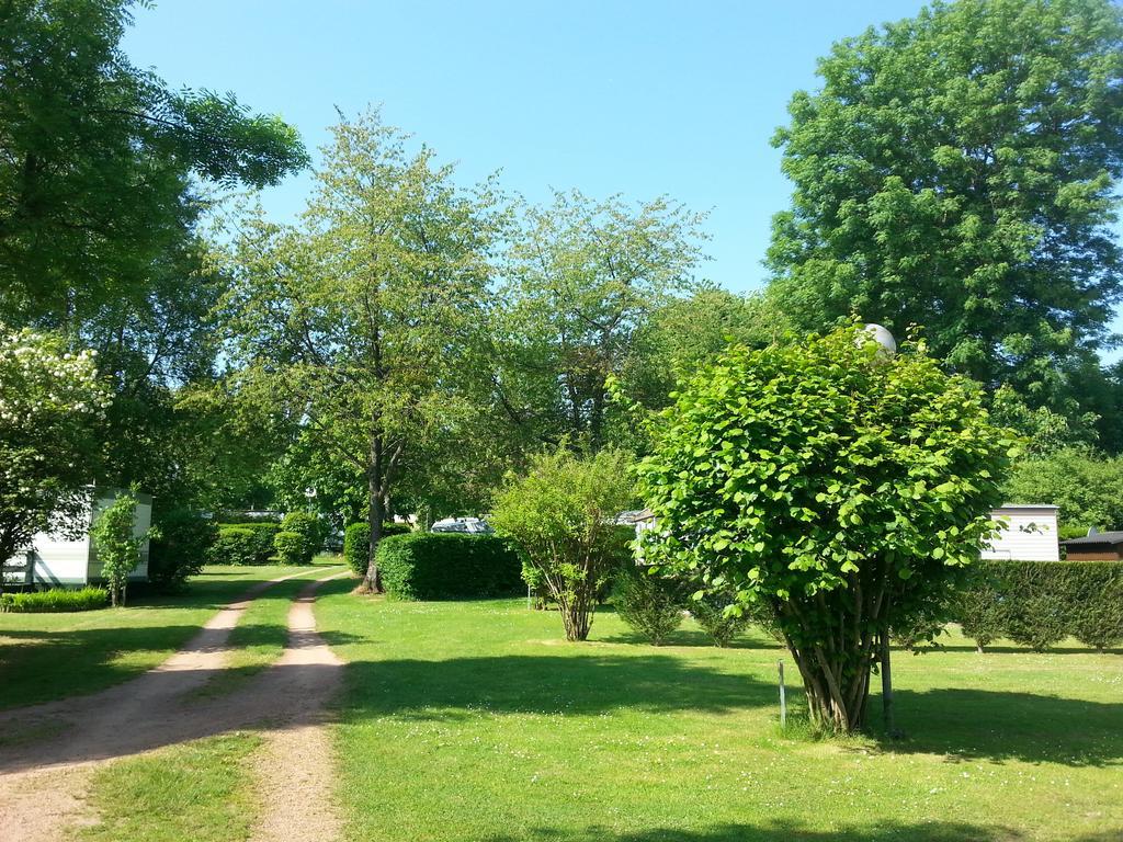 Hotel Camping Le Picardy Pinchefalise Exterior foto